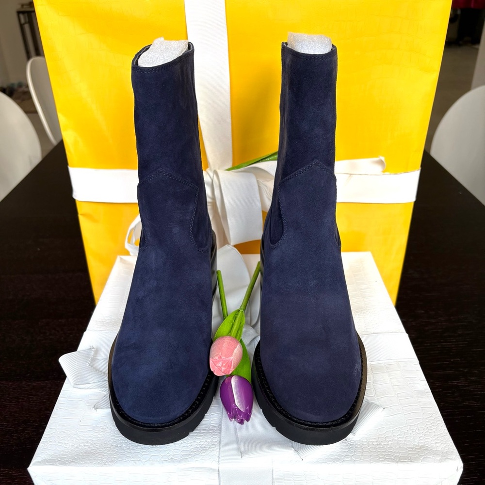 Stuart Weitzman Bootie